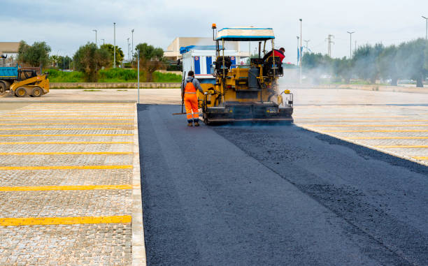 Best Driveway Paving Contractor  in Lakeview, CA